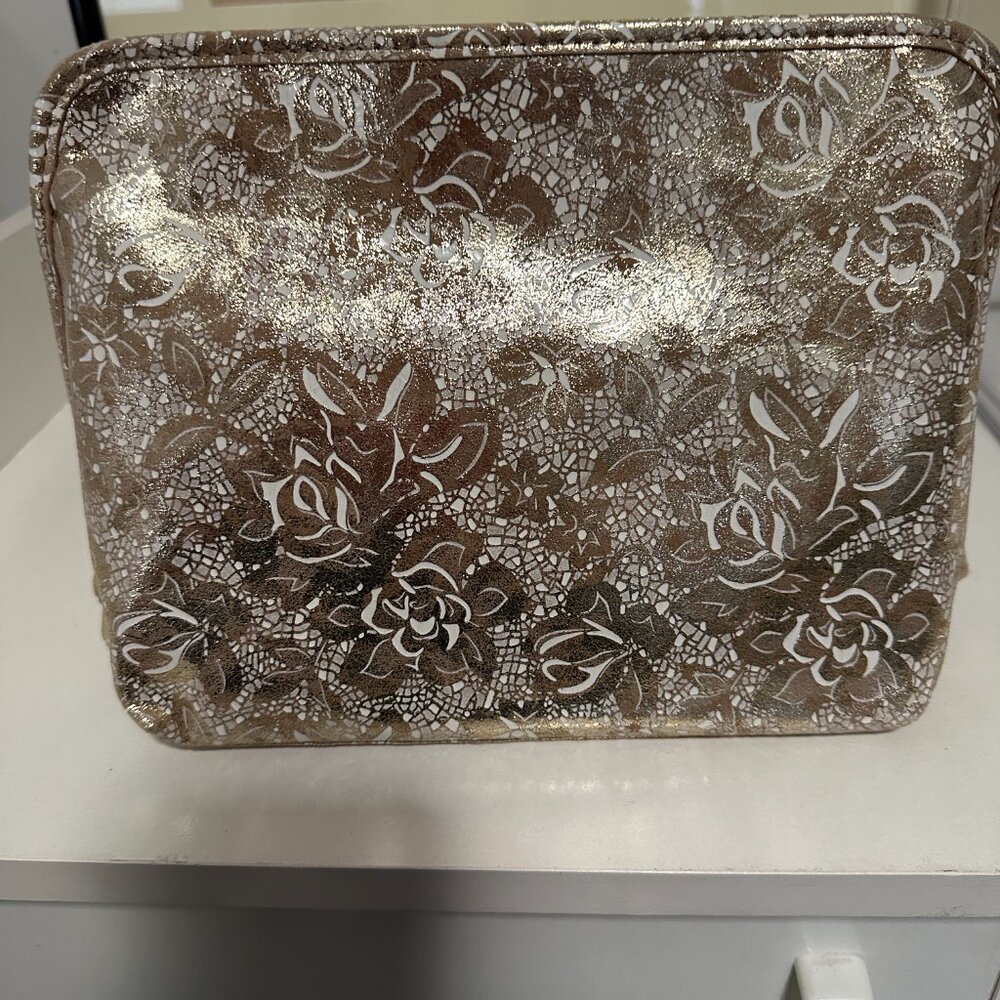 Hobo Beauty Large 100% Leather Cosmetic Pouch